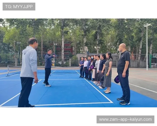 体育培训老师：周末最忙，寒暑假累到嗓子哑，体育培训好做吗
